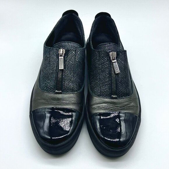 Black Zip Front Sneakers The Flexx Size 8.5 - Picture 3 of 10